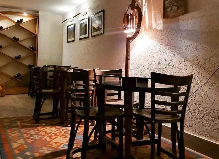 پانسیون Karse