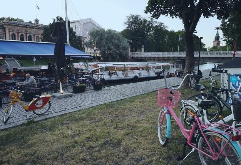 Poshtel Turku Hostel