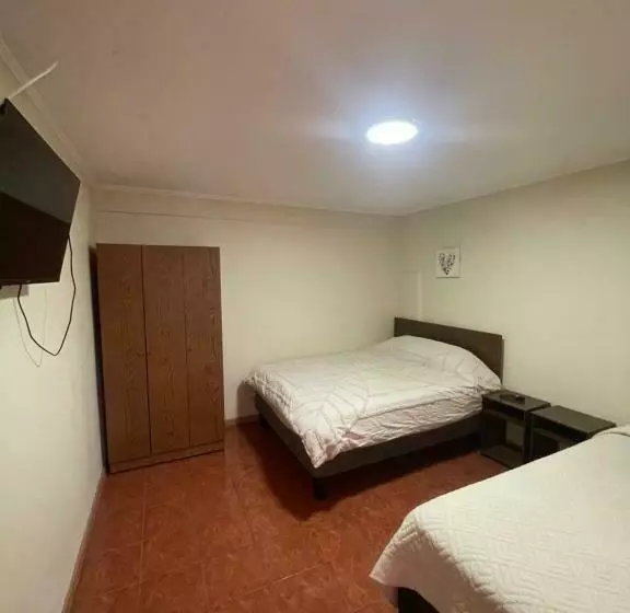 ユースホステル Hospedaje 2174