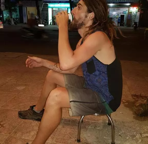 تختخواب و صبحانه Phu Loc Motel