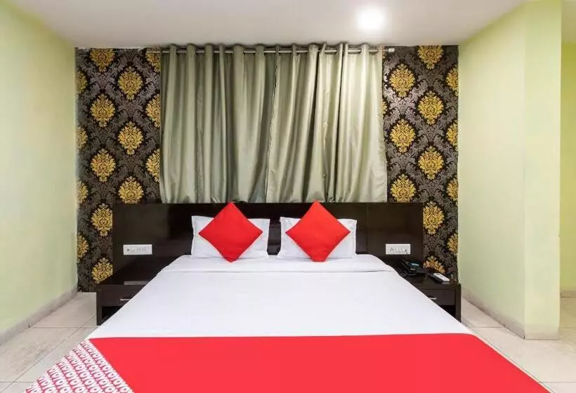 Hotelli Capital O Swan Paradise