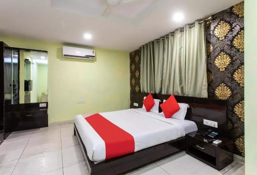 Hotelli Capital O Swan Paradise