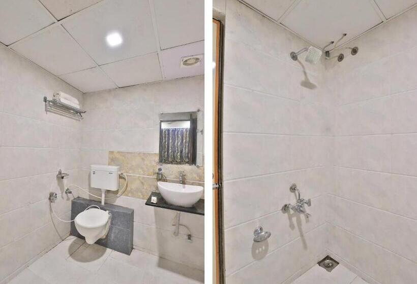 Hotelli Flagship The Grand Pritam