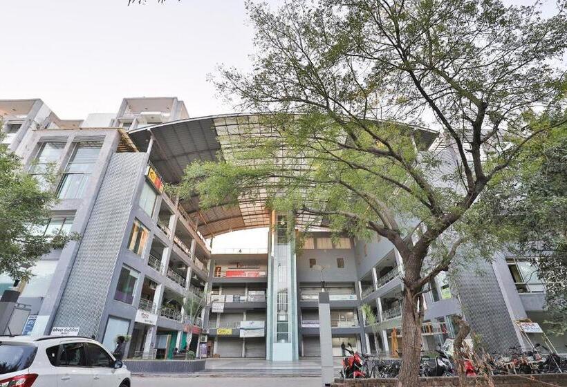 Hotelli Flagship The Grand Pritam