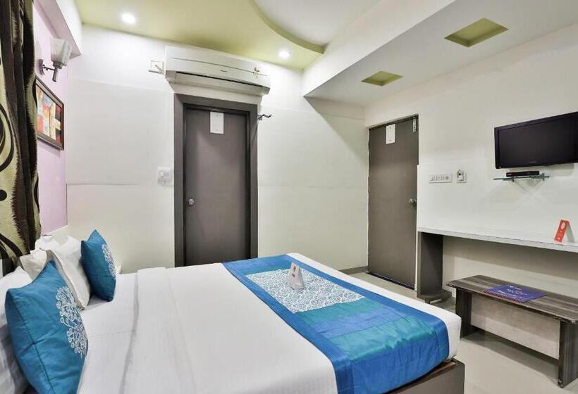 Hotelli Flagship The Grand Pritam