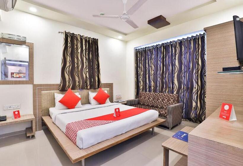 Hotelli Flagship The Grand Pritam