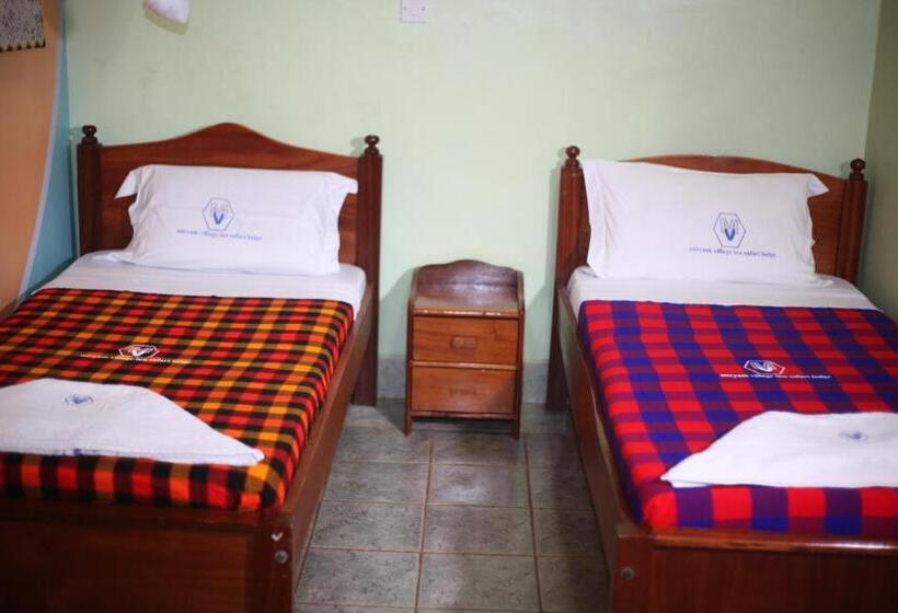 هتل Miryams Village Inn Safari Lodge