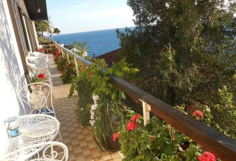 ペンション Garden Villa Sea View