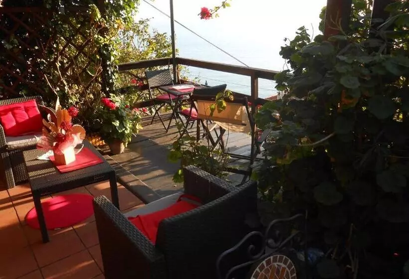 ペンション Garden Villa Sea View