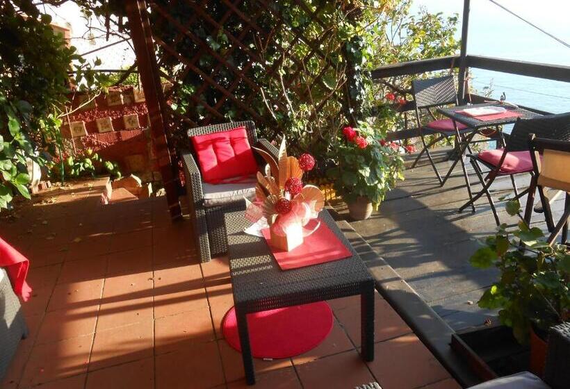 Пансион Garden Villa Sea View