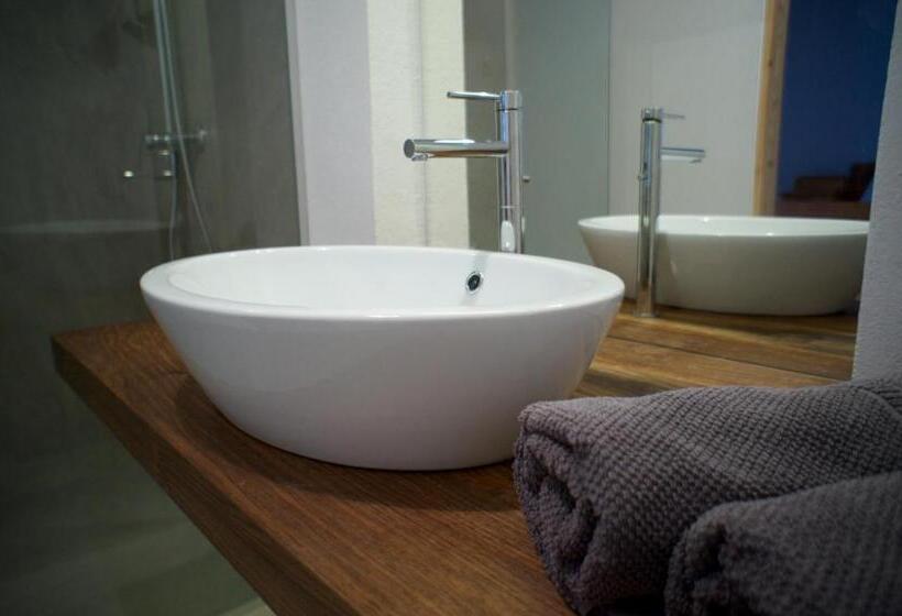 پانسیون Juvanova Hiša   Apartments And Rooms