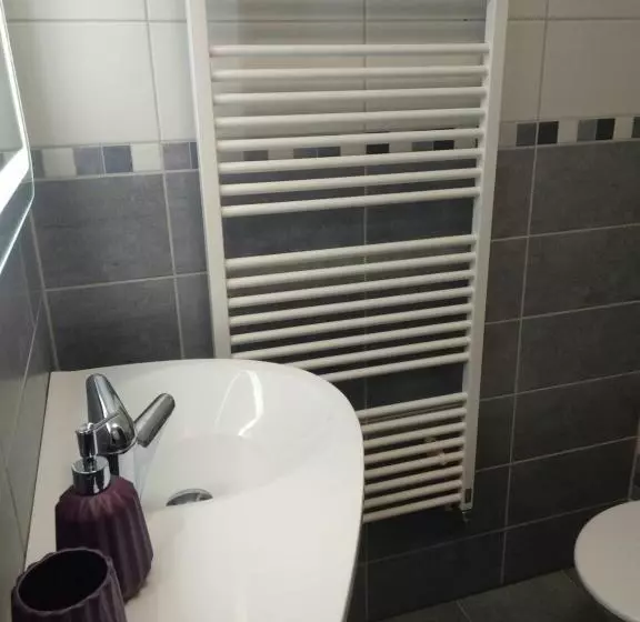 Majatalo Penzion U Splavu