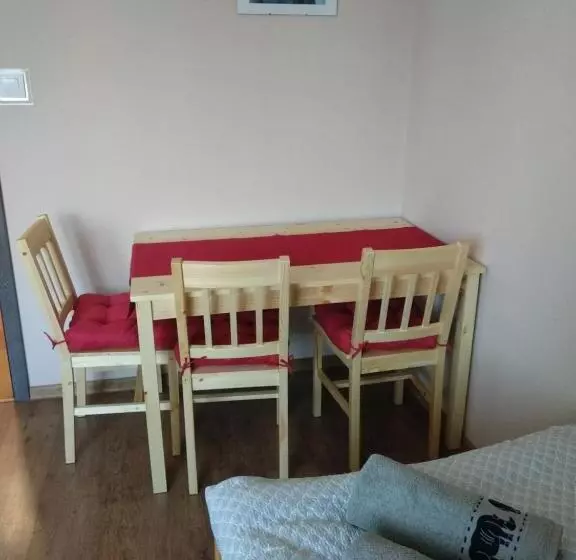 Majatalo Penzion U Splavu