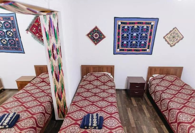 Majatalo Trip.le Guest House