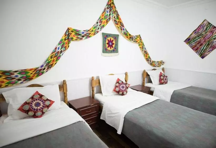 Majatalo Trip.le Guest House