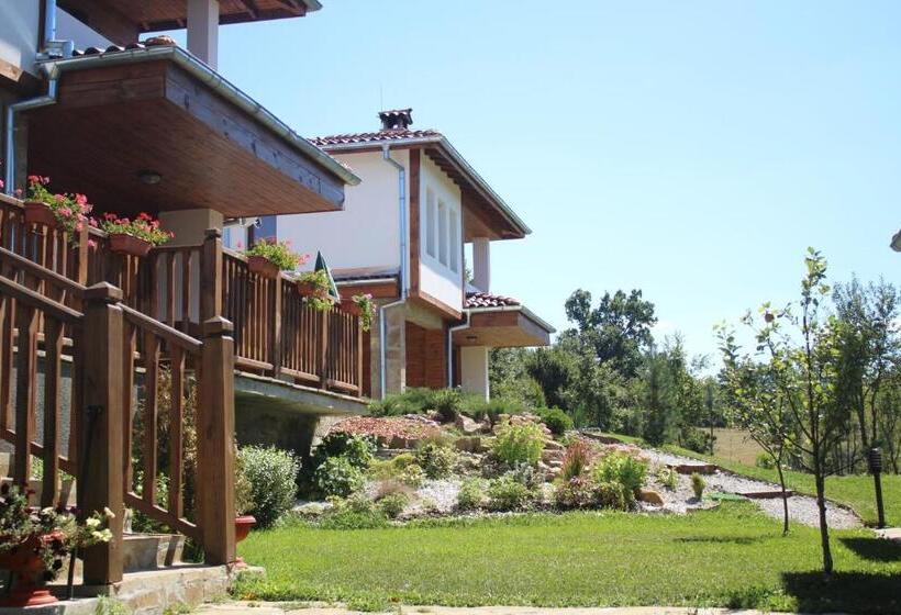 منتجع Sinjirite Complex