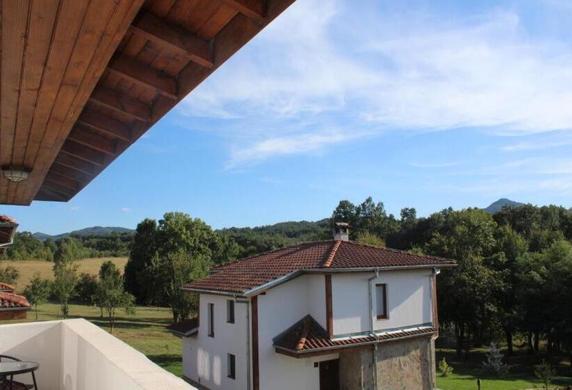 منتجع Sinjirite Complex