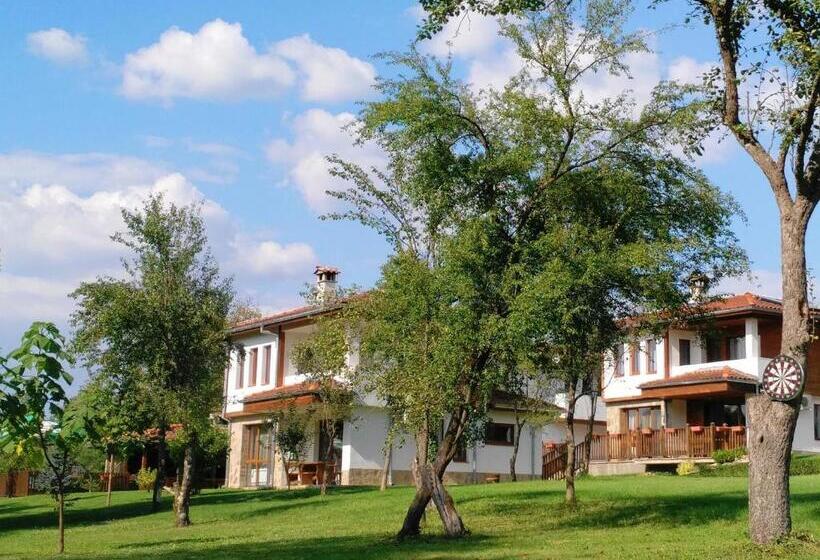 منتجع Sinjirite Complex