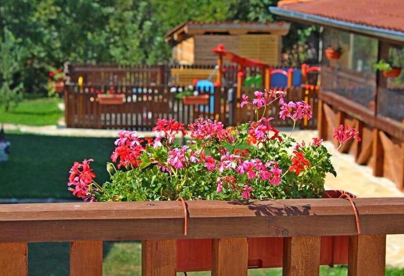 منتجع Sinjirite Complex