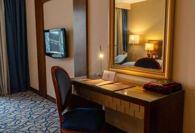 Al Safwah Hotel First Tower 1