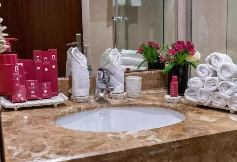 Al Safwah Hotel First Tower 1