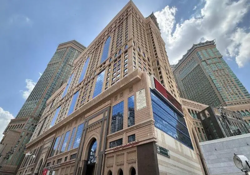 Al Safwah Hotel First Tower 1