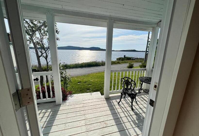 هاستل Kelly S Landing