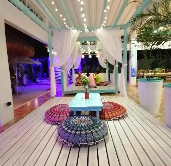 Casa Pilar Beach Resort