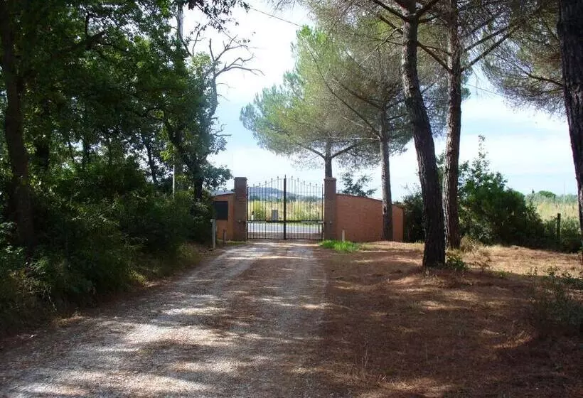 ホテル Agriturismo Bronzivalle