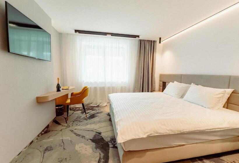 Hotel Alexandrion Experience