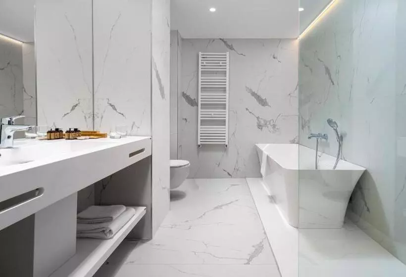 Hotelli Alexandrion Experience