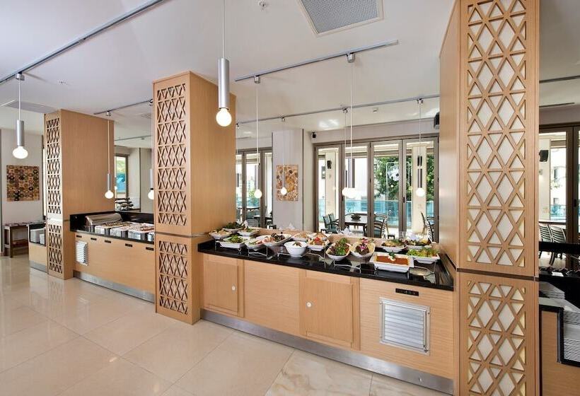 هتل Aurasia Design