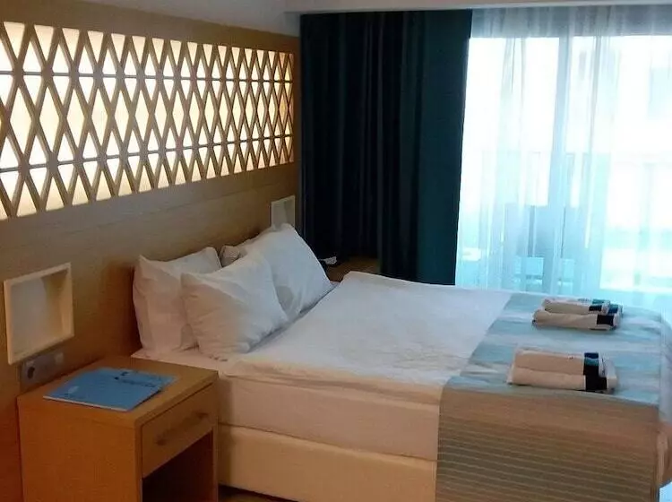 ホテル Aurasia Design