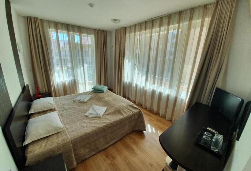 فندق Santa Maria