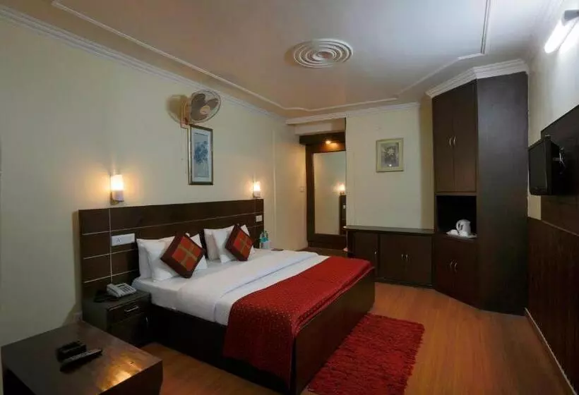 Mongas Hotel & Resort