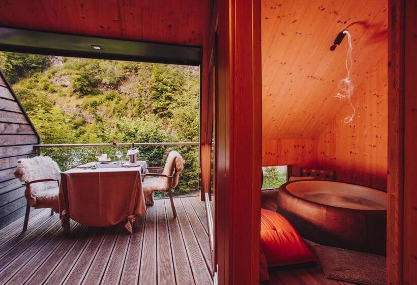 پانسیون House Raduha