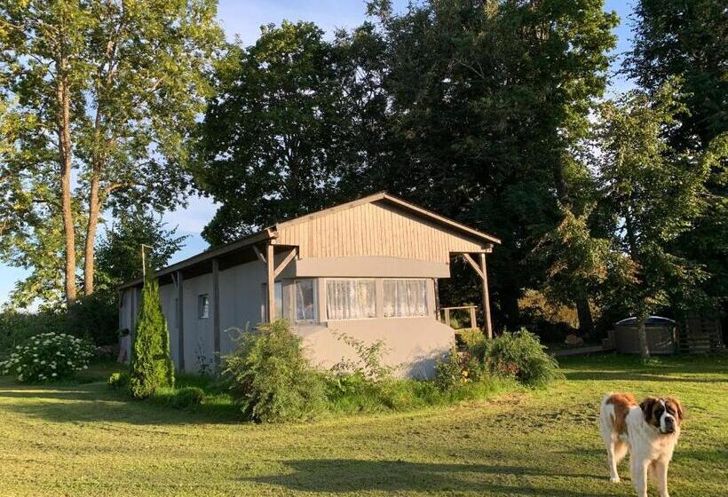 پانسیون Kundziņi