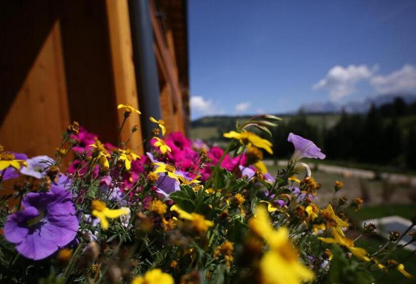 Sporthotel Floralpina