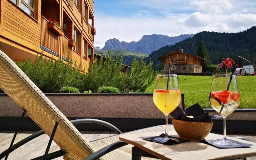 Sporthotel Floralpina