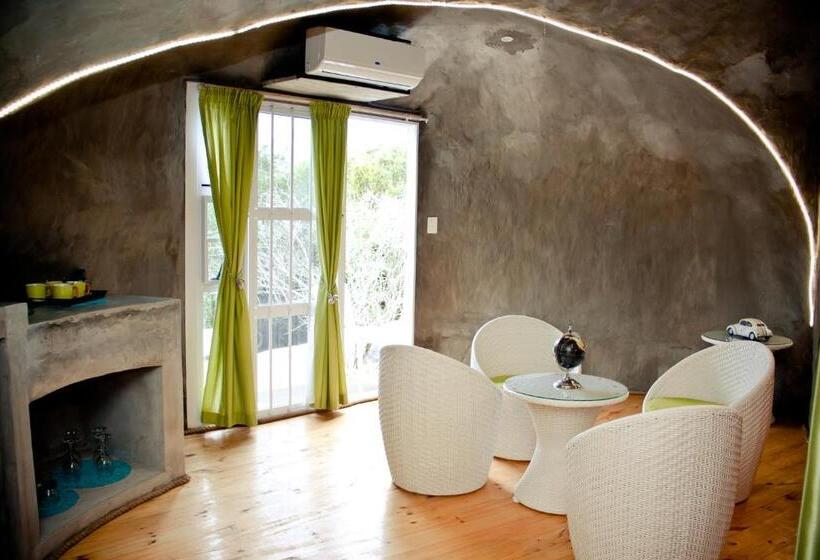 ホテル Addo Dung Beetle Guest Farm