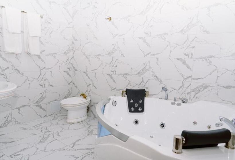 Pga Hotel Free Shuttle To Airport