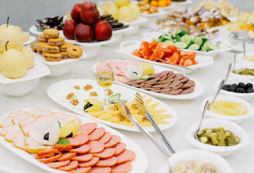 Pga Hotel Free Shuttle To Airport