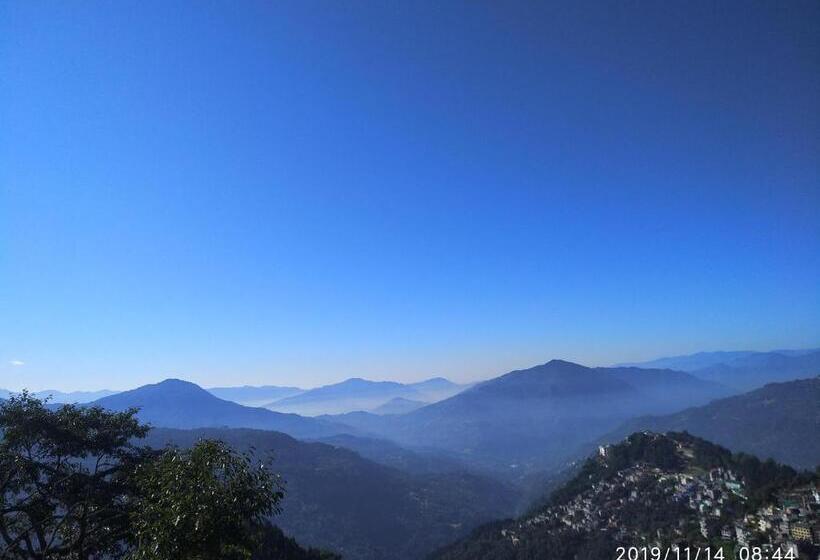 ホテル Great Eastern Valley Residency