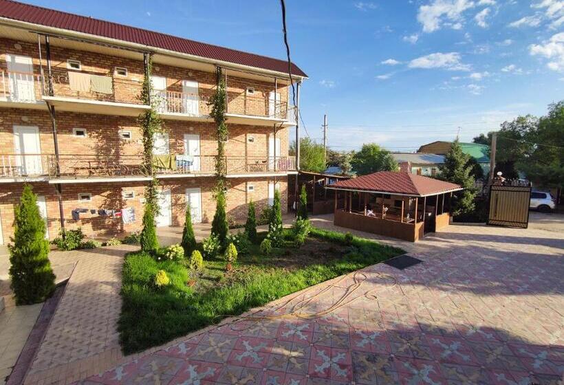 پانسیون адилет