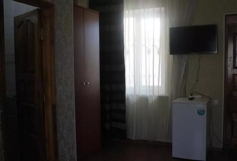 پانسیون адилет