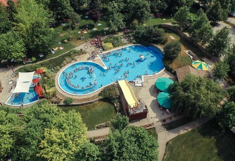 Pensjonat Lipót Termál Vendégszoba