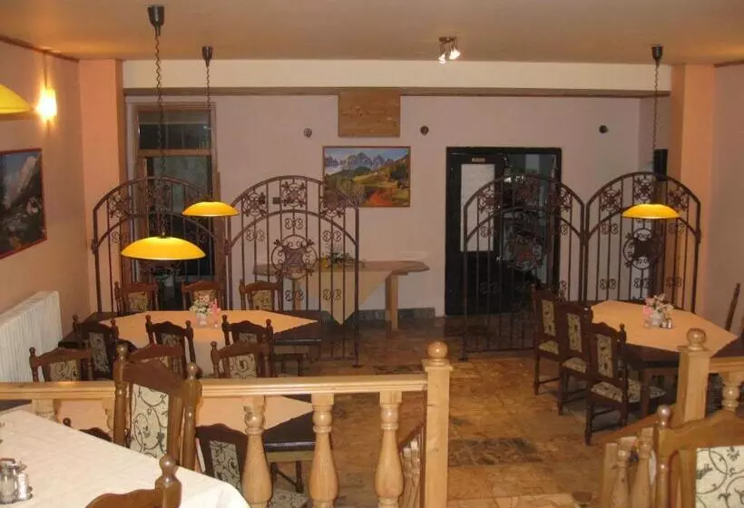 Majatalo Penzión Normandia