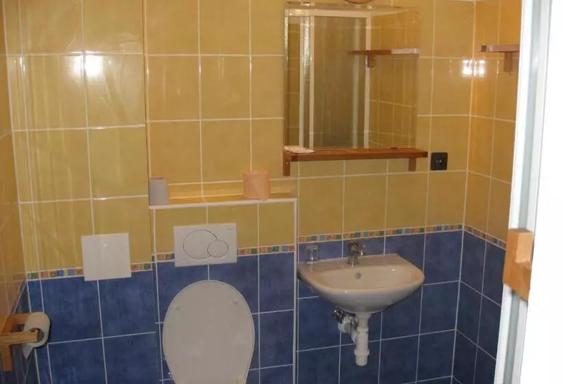 Majatalo Penzión Normandia