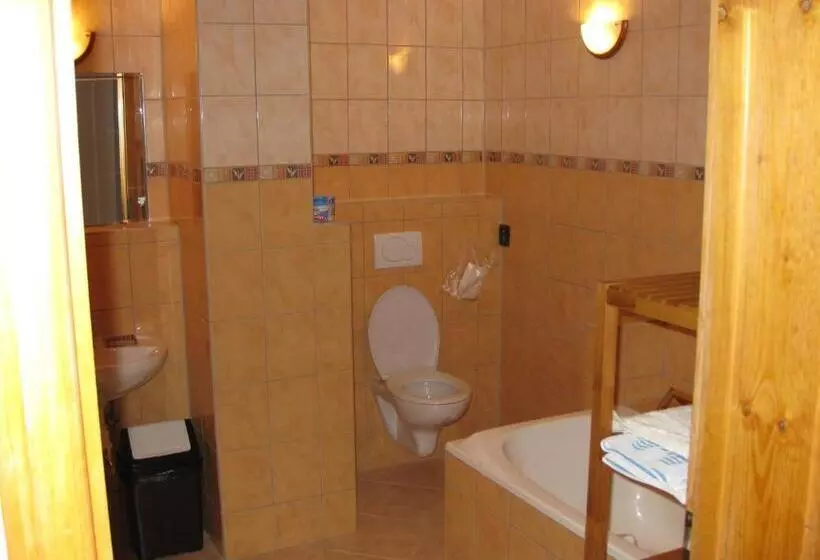 Majatalo Penzión Normandia