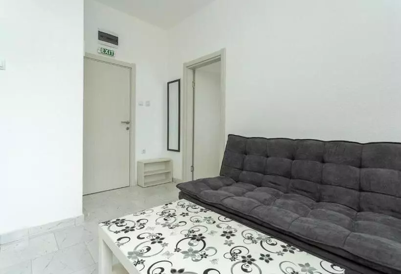 پانسیون Vila ćirković   U Centru Sokobanje